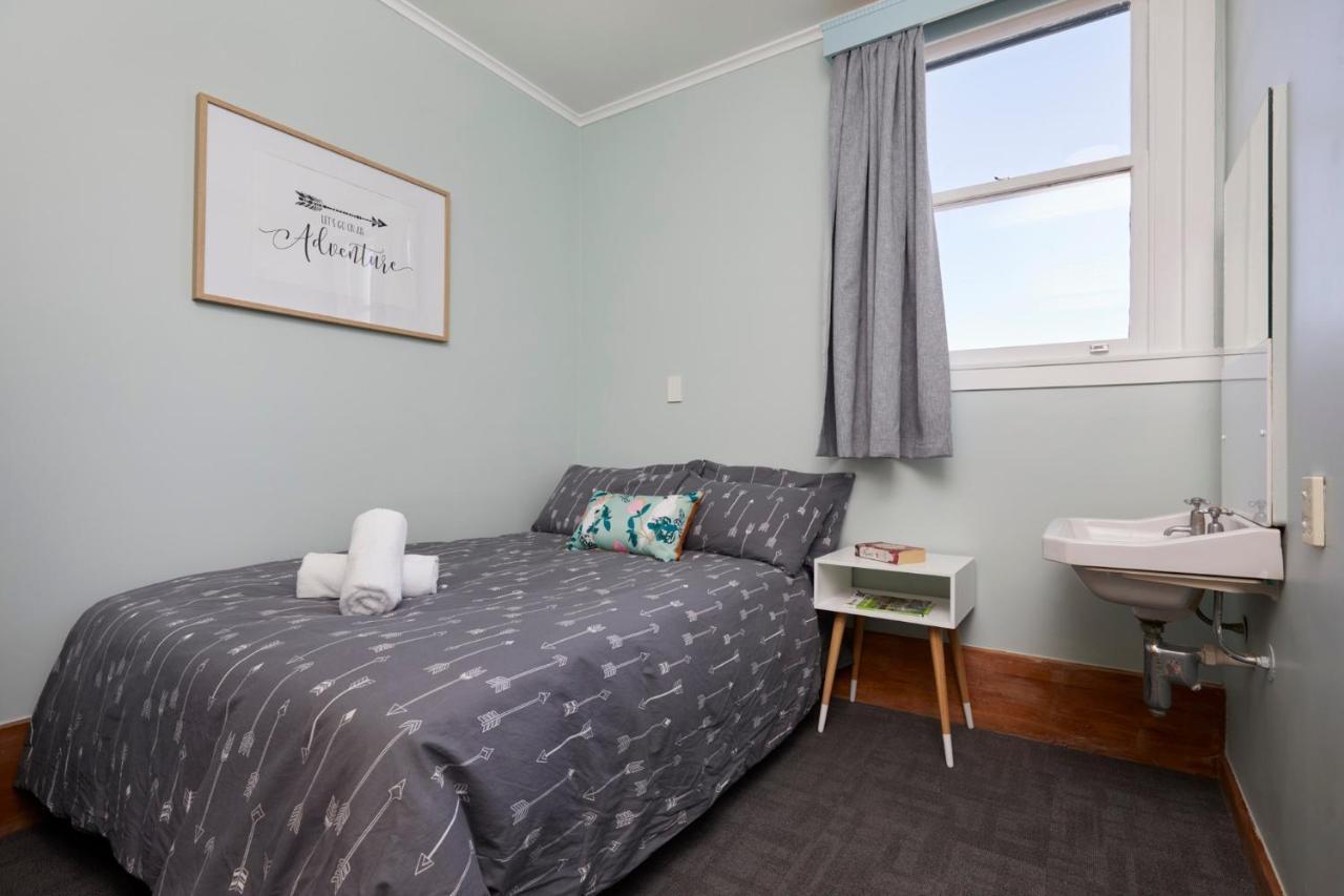 Wanderlust Nz Hostel Tauranga Exterior photo